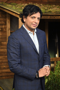 Filmpremiere 'Knock at the Cabin' in München