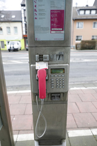 Symbolfoto Telefonzelle