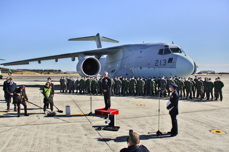 Jens Stoltenberg besucht die Iruma Air Base in Sayama