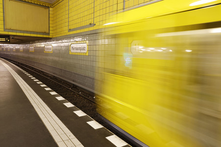 Symbolfoto U-Bahn