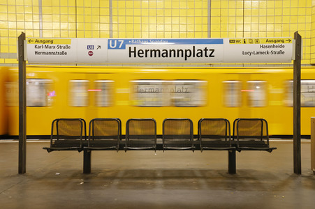 Symbolfoto U-Bahn