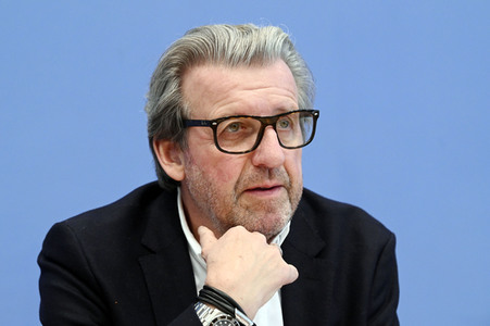 Bundespressekonferenz Vorstellung der Forderungen der Metall- und Elektro-Industrie in Berlin