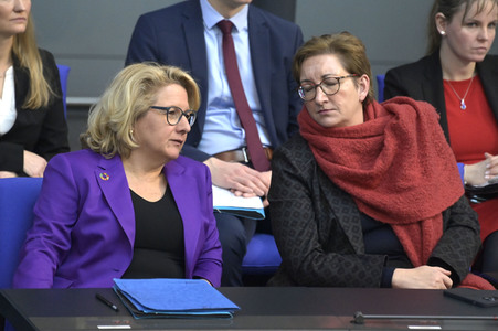 84. Sitzung des Deutschen Bundestages in Berlin