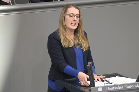 84. Sitzung des Deutschen Bundestages in Berlin