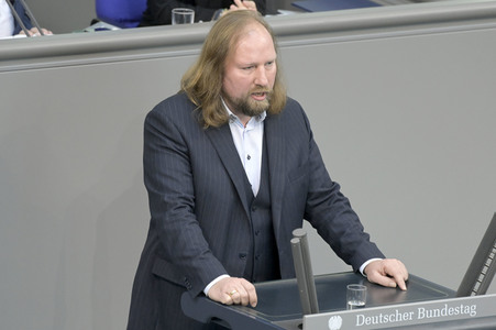 84. Sitzung des Deutschen Bundestages in Berlin