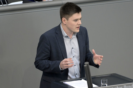 84. Sitzung des Deutschen Bundestages in Berlin