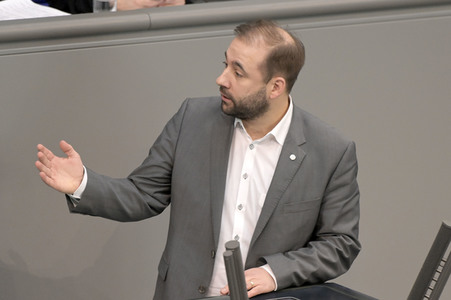 84. Sitzung des Deutschen Bundestages in Berlin