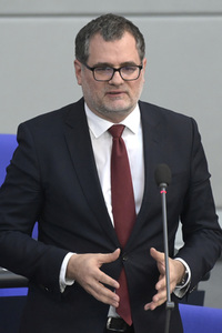 84. Sitzung des Deutschen Bundestages in Berlin