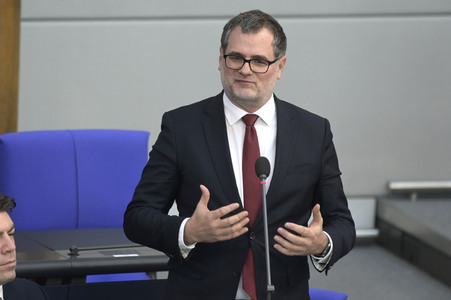 84. Sitzung des Deutschen Bundestages in Berlin