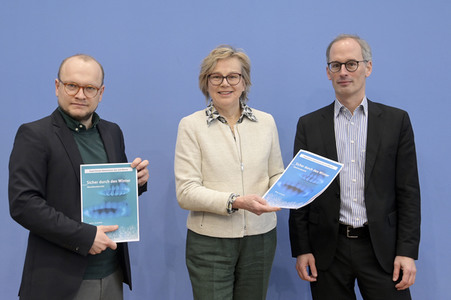 Bundespressekonferenz 100 Tage ExpertInnen-Kommission Gas- und Wärme in Berlin