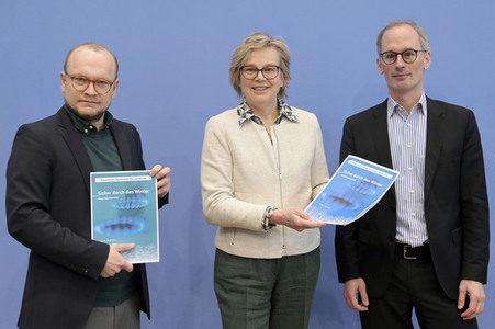 Bundespressekonferenz 100 Tage ExpertInnen-Kommission Gas- und Wärme in Berlin