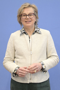 Bundespressekonferenz 100 Tage ExpertInnen-Kommission Gas- und Wärme in Berlin