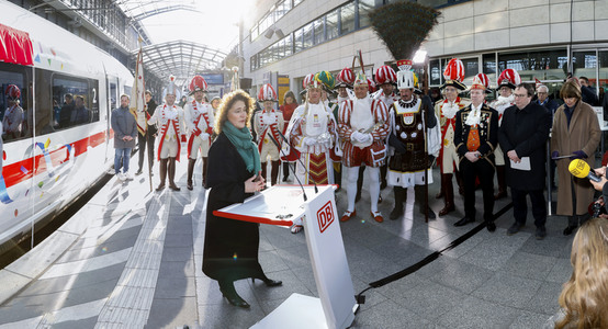 Taufe des ersten ICE 3neo in Köln