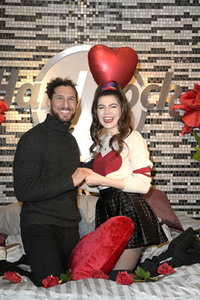 Fototermin mit Klaudia Giez und Adriano Salvaggio im Hard Rock Cafe Berlin