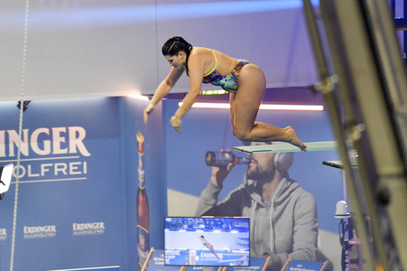 TV-Show 'RTL Turmspringen' in Berlin