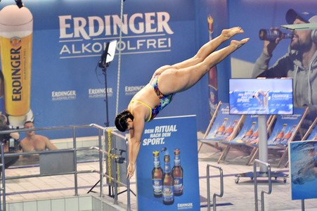 TV-Show 'RTL Turmspringen' in Berlin