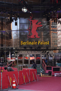 Aufbauarbeiten zur Berlinale 2023 in Berlin
