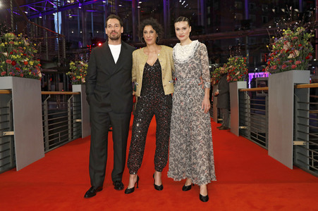Filmpremiere 'Irgendwann werden wir uns alles erzählen', Berlinale 2023