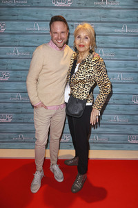 Opening HOB'S Hut of Burger in Hamburg