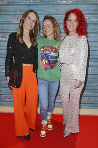 Opening HOB'S Hut of Burger in Hamburg