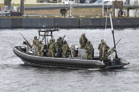 Antrittsbesuch von Boris Pistorius auf dem Marinestützpunkt Eckernförde