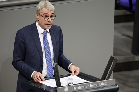 73. Sitzung des Deutschen Bundestages in Berlin