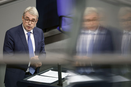 73. Sitzung des Deutschen Bundestages in Berlin