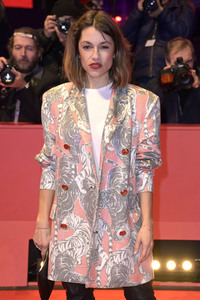 Filmpremiere 'Bis ans Ende der Nacht', Berlinale 2023