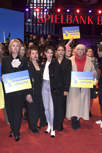 Demonstration der Solidarität mit der Ukraine, Berlinale 2023