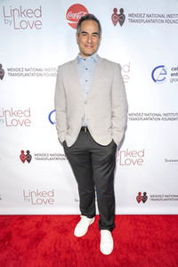Serienpremiere 'Linked by Love' in Los Angeles