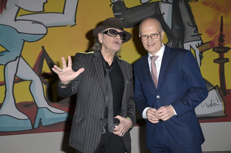 Ausstellungseröffnung in Anwesenheit von Udo Lindenberg im Bundesrat in Berlin
