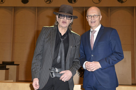 Ausstellungseröffnung in Anwesenheit von Udo Lindenberg im Bundesrat in Berlin