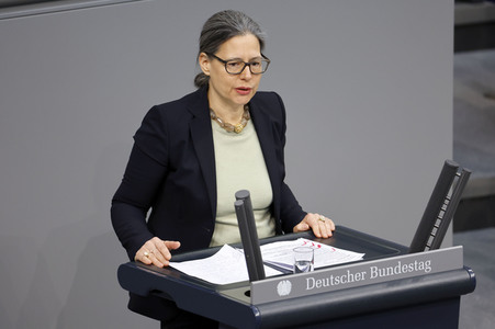 89. Sitzung des Deutschen Bundestages in Berlin