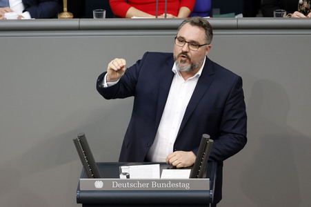 89. Sitzung des Deutschen Bundestages in Berlin