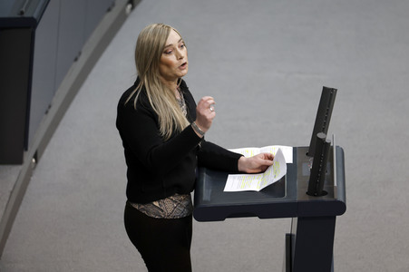 89. Sitzung des Deutschen Bundestages in Berlin