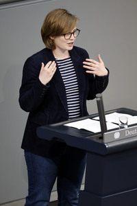 89. Sitzung des Deutschen Bundestages in Berlin