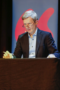 Annette Frier und Michael Kessler auf der lit.Cologne 2023 in Köln