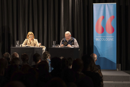 Annette Frier und Dietmar Bär auf der lit.Cologne 2023 in Köln