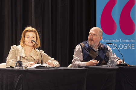 Annette Frier und Dietmar Bär auf der lit.Cologne 2023 in Köln