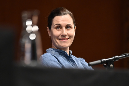 Lauren Groff und Nina Kunzendorf auf der lit.Cologne 2023 in Köln
