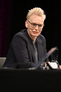 Nina Kunzendorf, Rufus Beck und Bärbel Schäfer auf der lit.Cologne 2023 in Köln