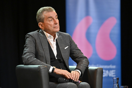 Svenja Flaßpöhler, Michel Friedman und Richard David Precht auf der lit.Cologne 2023 in Köln