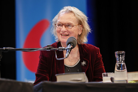 Elke Heidenreich, Dirk von Petersdorff und Marc-Aurel Floros auf der lit.Cologne 2023 in Köln