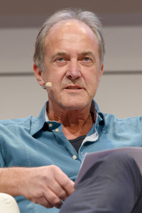 Ian McEwan, Bernhard Robben und Ulrich Noethen auf der lit.Cologne 2023 in Köln