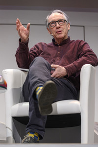 Ian McEwan, Bernhard Robben und Ulrich Noethen auf der lit.Cologne 2023 in Köln