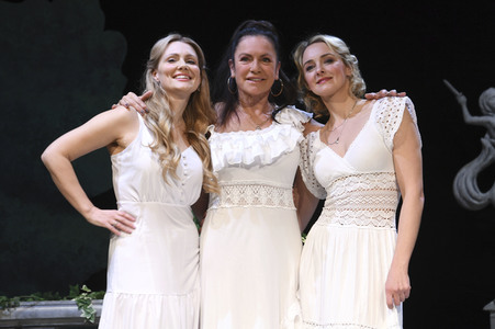 Theaterprobe 'Eine Mutter... Zwei Töchter...' in München