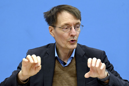 Bundespressekonferenz Digitalisierungsstrategie für Gesundheit und Pflege in Berlin