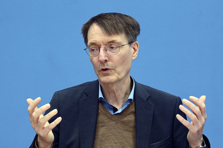 Bundespressekonferenz Digitalisierungsstrategie für Gesundheit und Pflege in Berlin