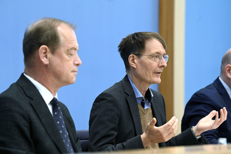 Bundespressekonferenz Digitalisierungsstrategie für Gesundheit und Pflege in Berlin