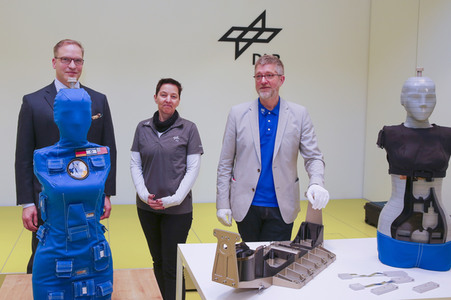 Pressekonferenz in Deutschen Zentrum für Luft-und Raumfahrt in Köln